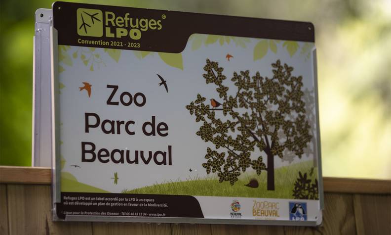 Plaque Refuge LPO - Préserver la biodiversité locale et le patrimoine naturel régional - Programme France - Association Beauval Nature